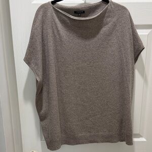 Lafayette 148 New York cashmere Taupe Scoop Neck Short Sleeve Sweater
